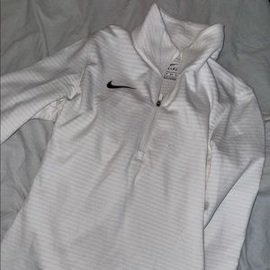 nike 3/4 zip